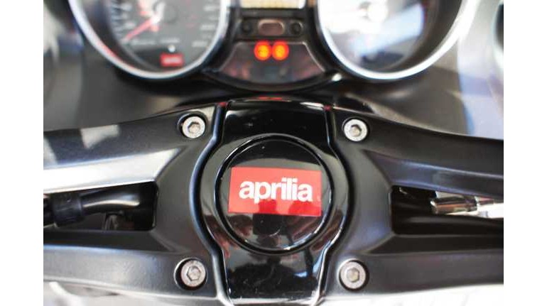 APRILIA SRV 850 SCOOTERS
